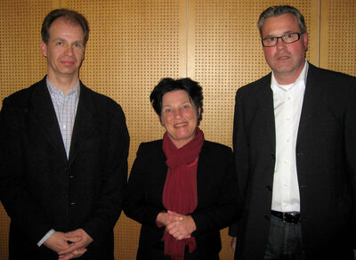 Ortsvereinsvorsitzender Jörg Buchholz, Landessozialministerin Katrin Altpeter und Martin Kalus (von Links)